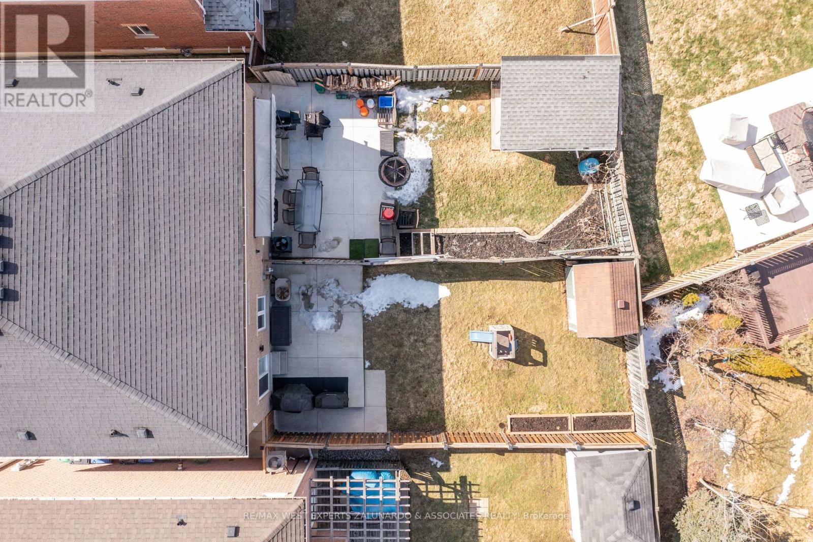 24 Manorwood Court, Caledon (Bolton North), Ontario  L7E 2S9 - Photo 42 - W12880632