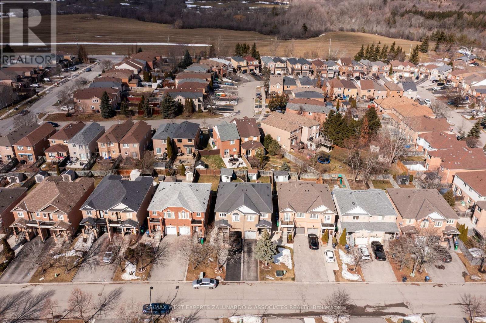 24 Manorwood Court, Caledon (Bolton North), Ontario  L7E 2S9 - Photo 46 - W12880632