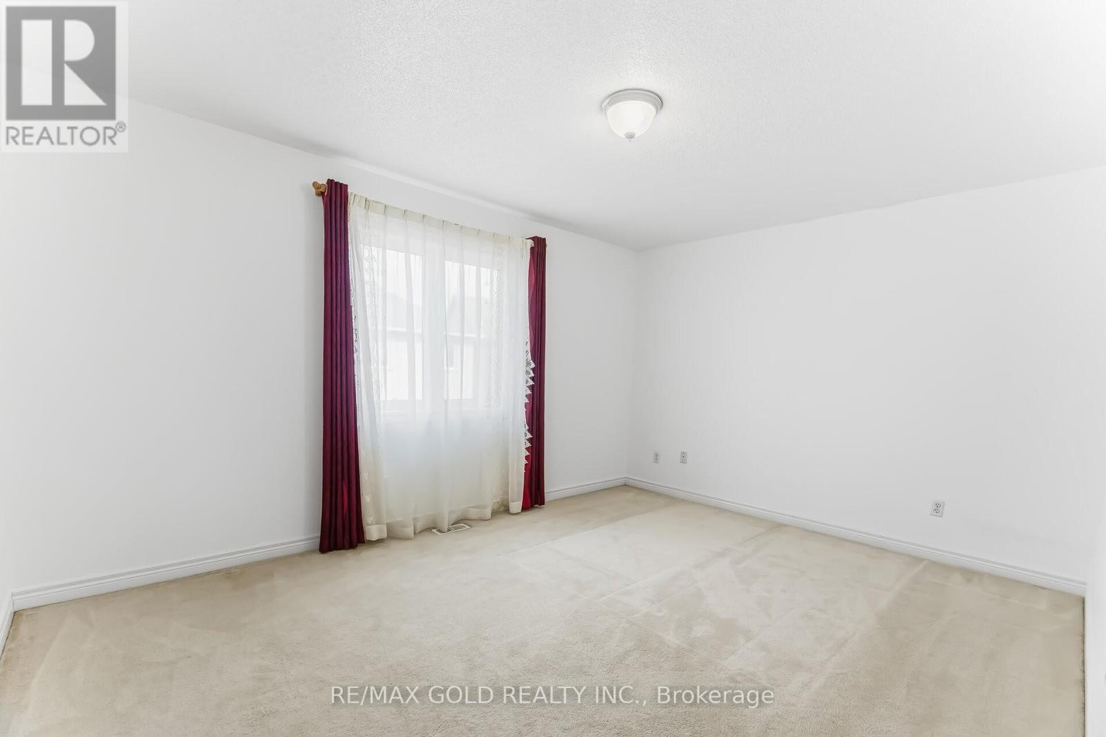 5 Attmar Drive, Brampton, Ontario  L6P 2R4 - Photo 10 - W12880656