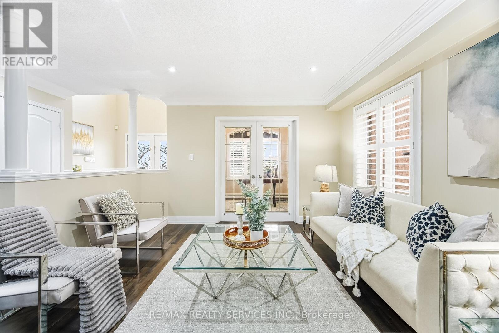 248 Edenbrook Hill Drive, Brampton (Fletcher's Meadow), Ontario  L7A 2W6 - Photo 8 - W12880666