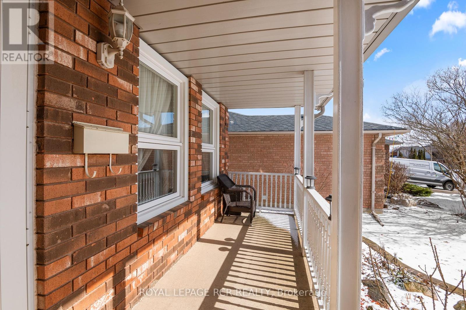 39 Passmore Avenue, Orangeville, Ontario  L9W 4K4 - Photo 4 - W12880674