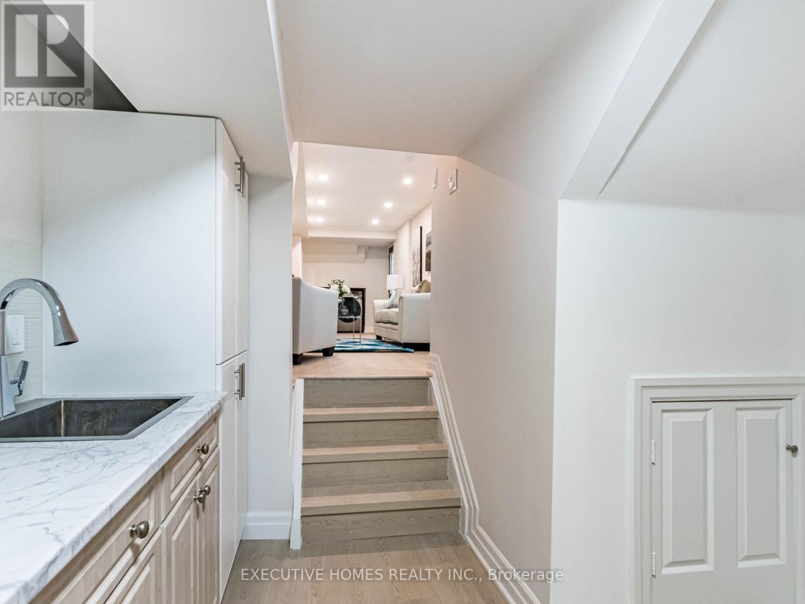 Basement - 2685 Windjammer (Basement) Road, Mississauga (Erin Mills), Ontario  L5L 1T3 - Photo 13 - W12880676