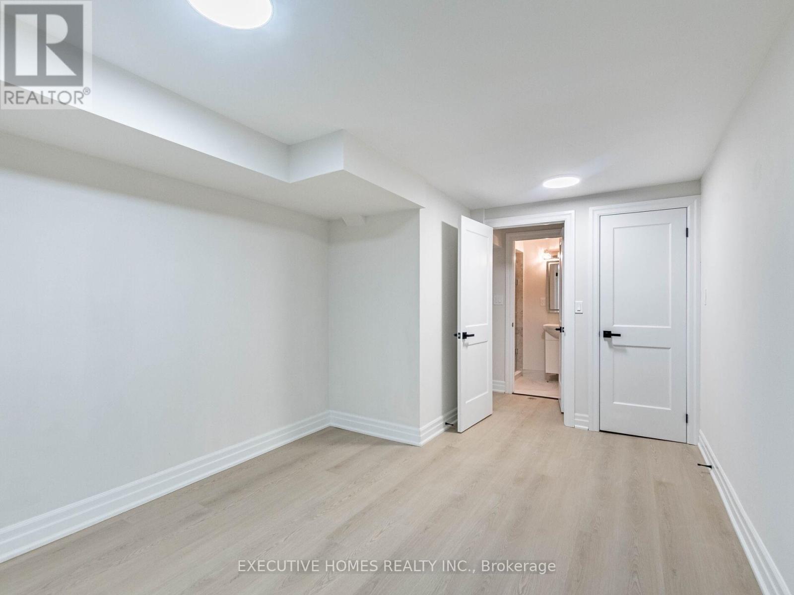 Basement - 2685 Windjammer (Basement) Road, Mississauga (Erin Mills), Ontario  L5L 1T3 - Photo 18 - W12880676