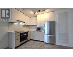 819 - 1007 THE QUEENSWAY, Toronto, Ontario