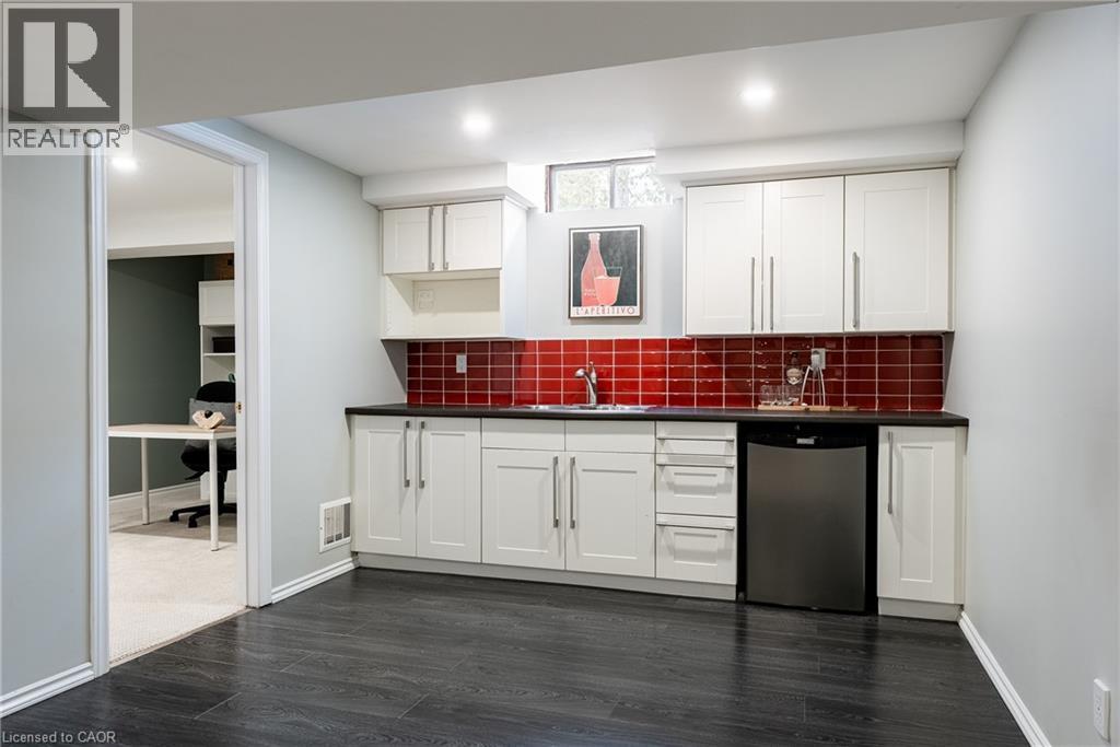 1225 Old Post Drive, Oakville, Ontario  L6M 1A5 - Photo 40 - 40806913