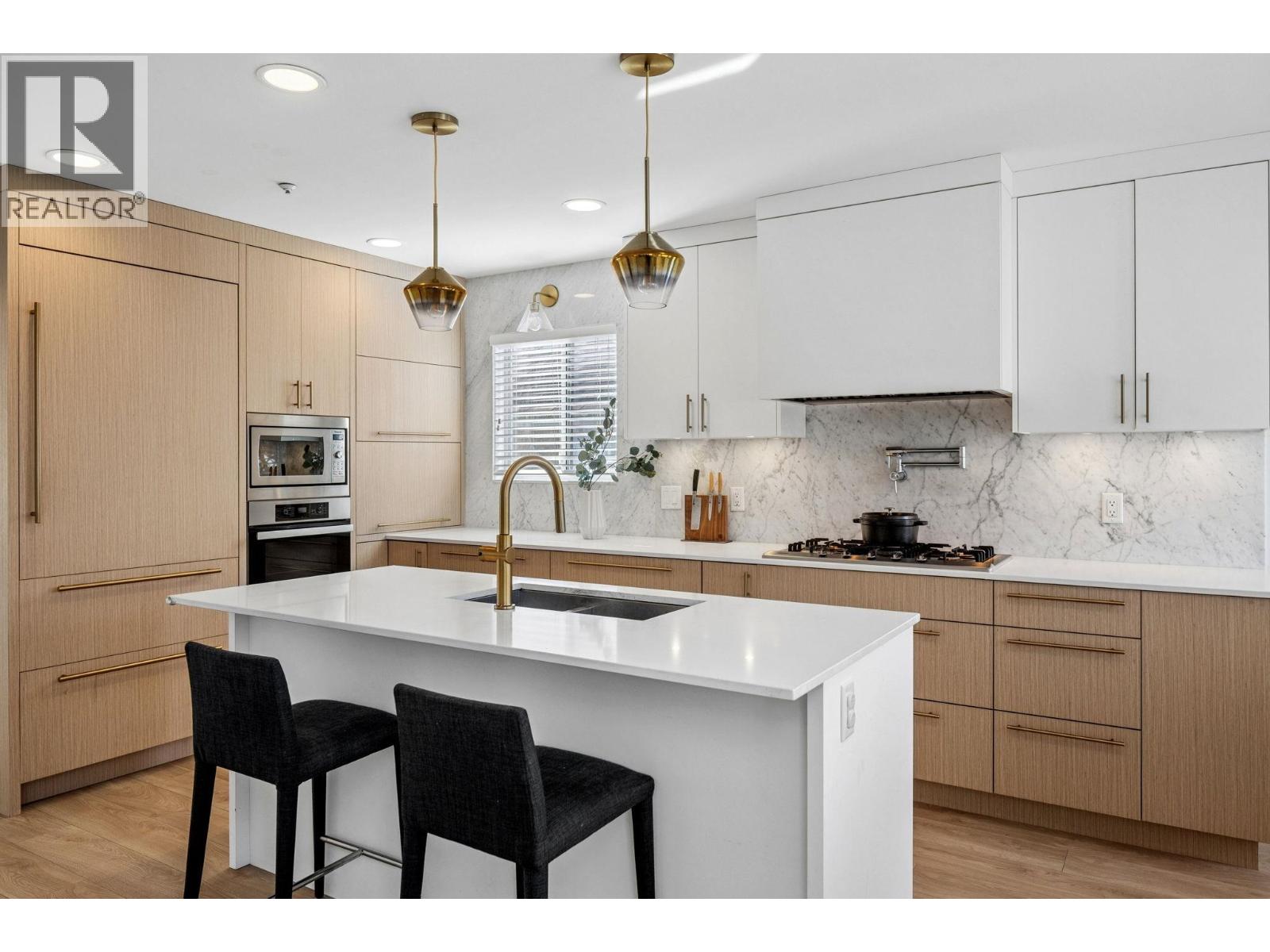 5921 Ontario Street, Vancouver, British Columbia V5W 2M1 - Photo 12 - R3075304