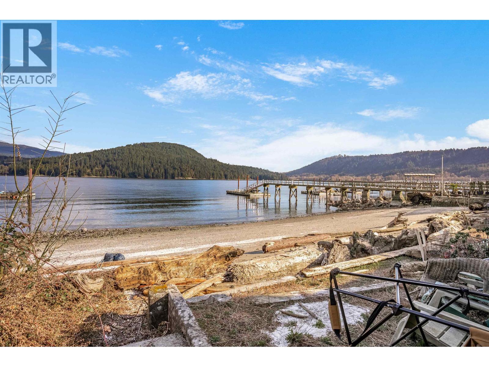 450 Beachview Drive, North Vancouver, British Columbia  V7G 1P7 - Photo 11 - R3095122