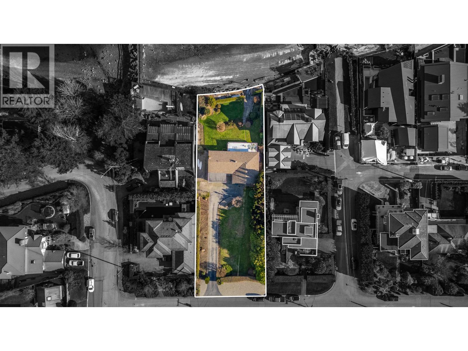 450 Beachview Drive, North Vancouver, British Columbia  V7G 1P7 - Photo 21 - R3095122