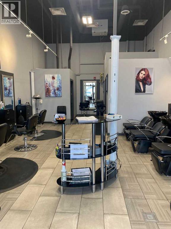 31 Bow Street Common, Cochrane, Alberta  T4C 2N1 - Photo 11 - A2293100