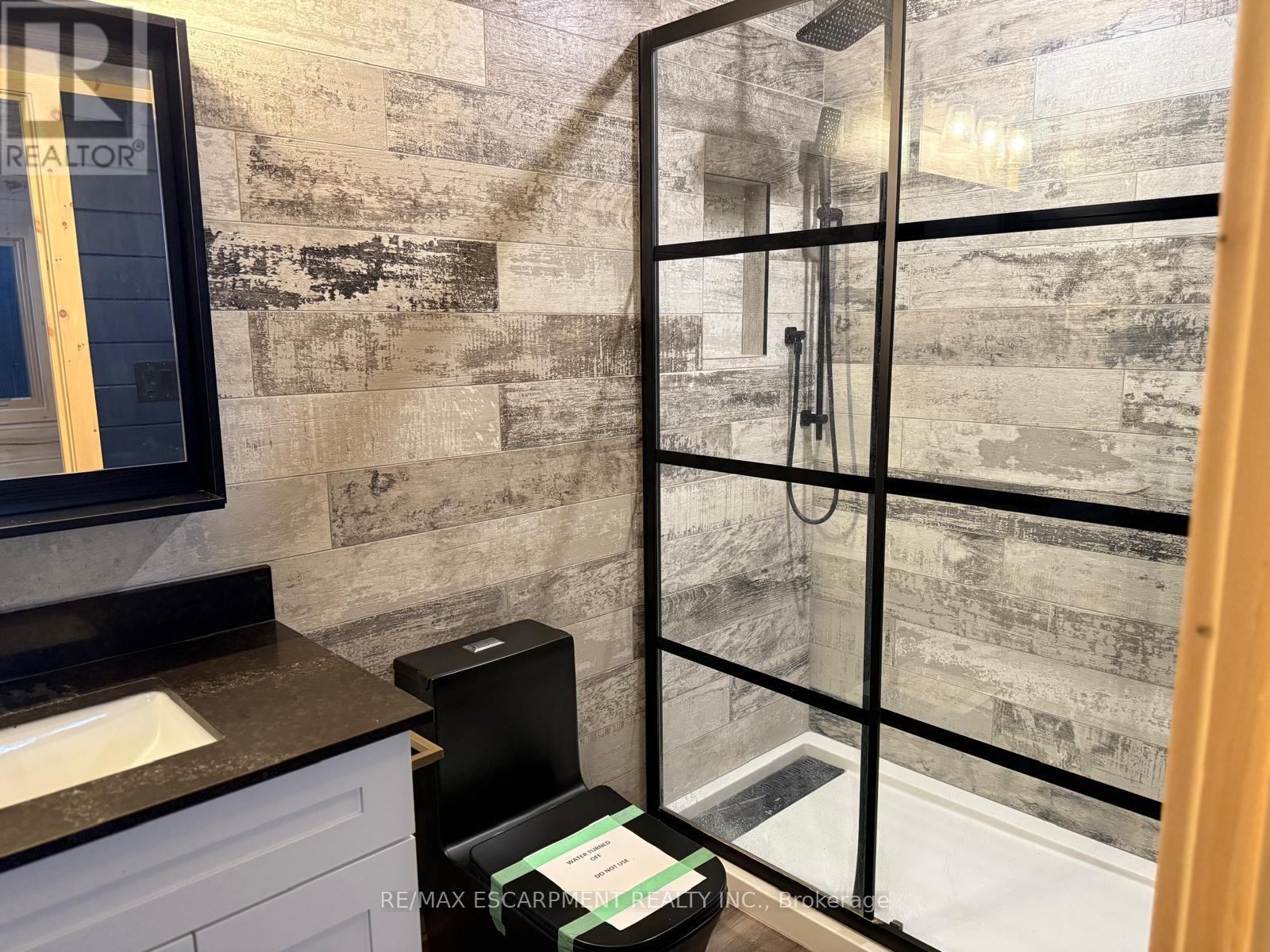 33 Laird Drive, Kawartha Lakes (Fenelon), Ontario  K9V 4R6 - Photo 15 - X12880482