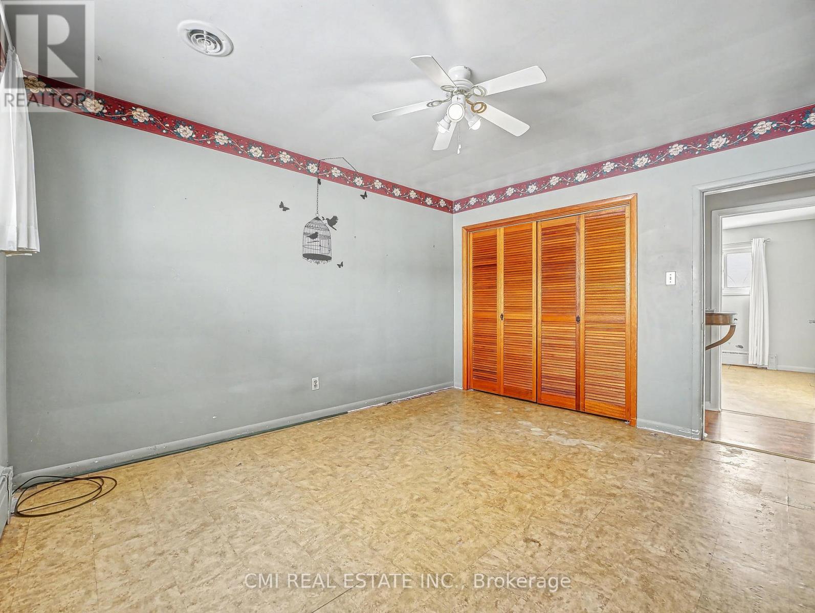 877 Killaly Street E, Port Colborne (Sherkston), Ontario  L3K 5V3 - Photo 23 - X12880490