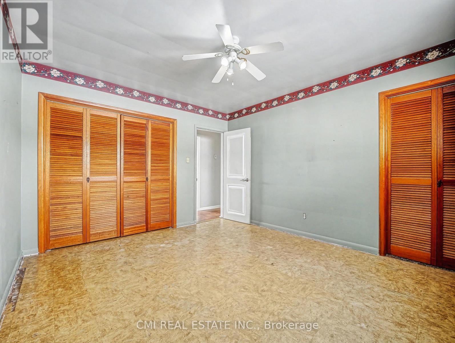 877 Killaly Street E, Port Colborne (Sherkston), Ontario  L3K 5V3 - Photo 24 - X12880490