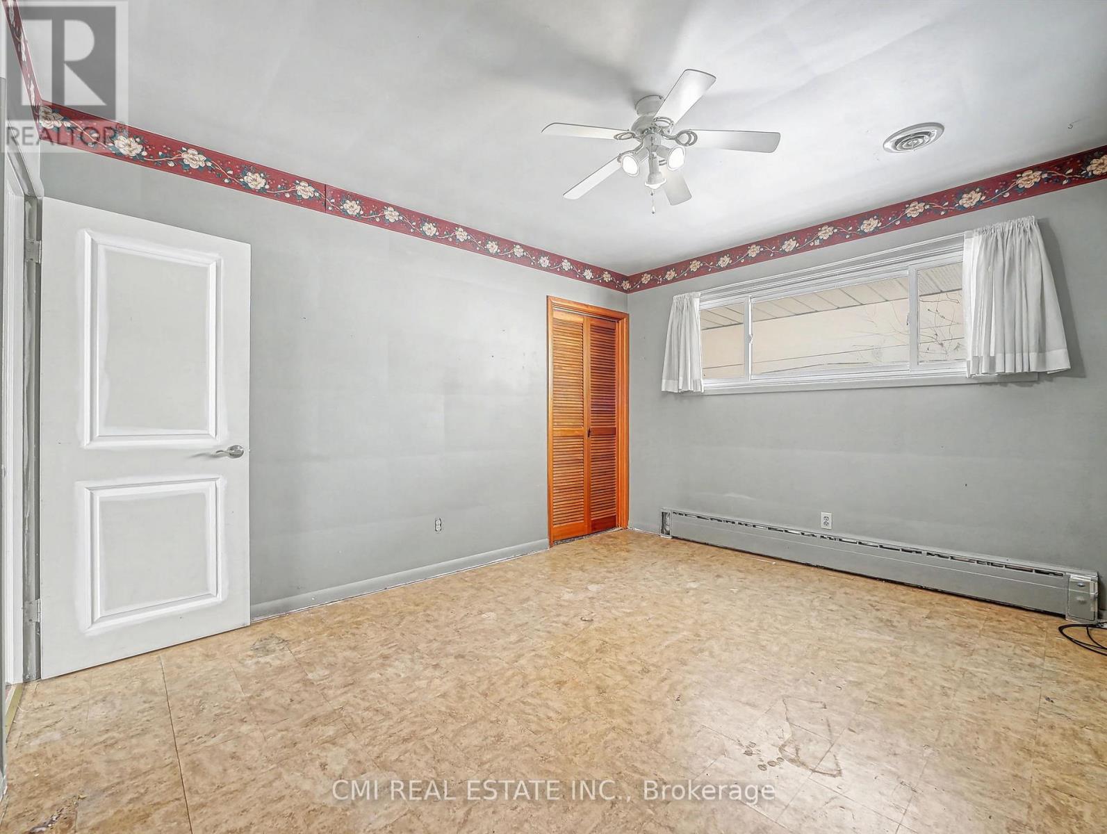 877 Killaly Street E, Port Colborne (Sherkston), Ontario  L3K 5V3 - Photo 25 - X12880490