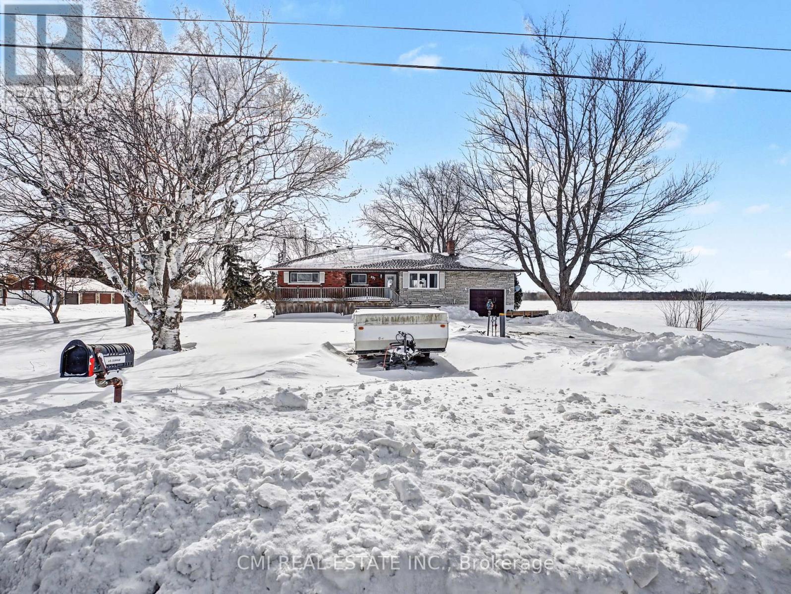 877 Killaly Street E, Port Colborne (Sherkston), Ontario  L3K 5V3 - Photo 3 - X12880490