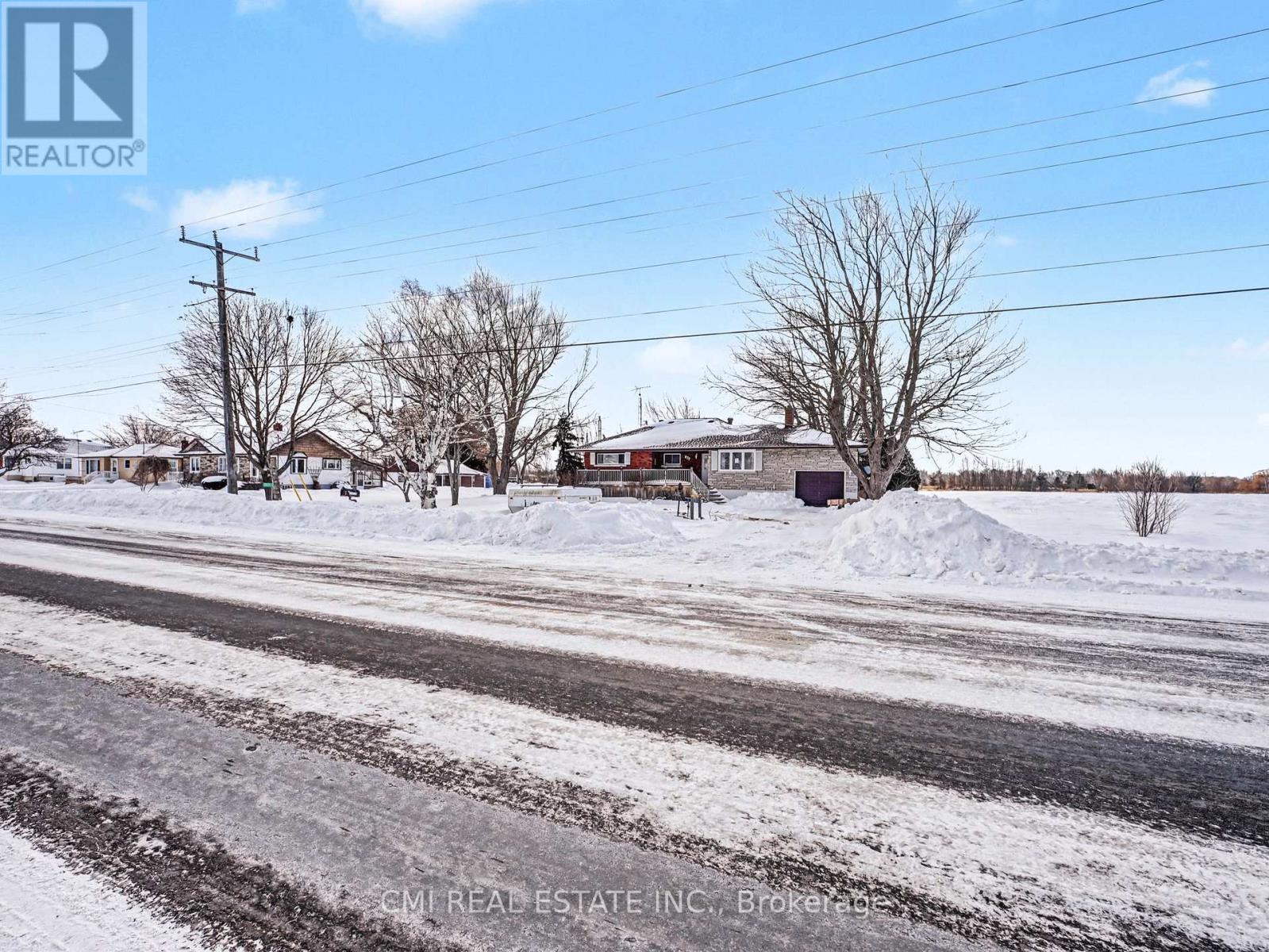 877 Killaly Street E, Port Colborne (Sherkston), Ontario  L3K 5V3 - Photo 5 - X12880490