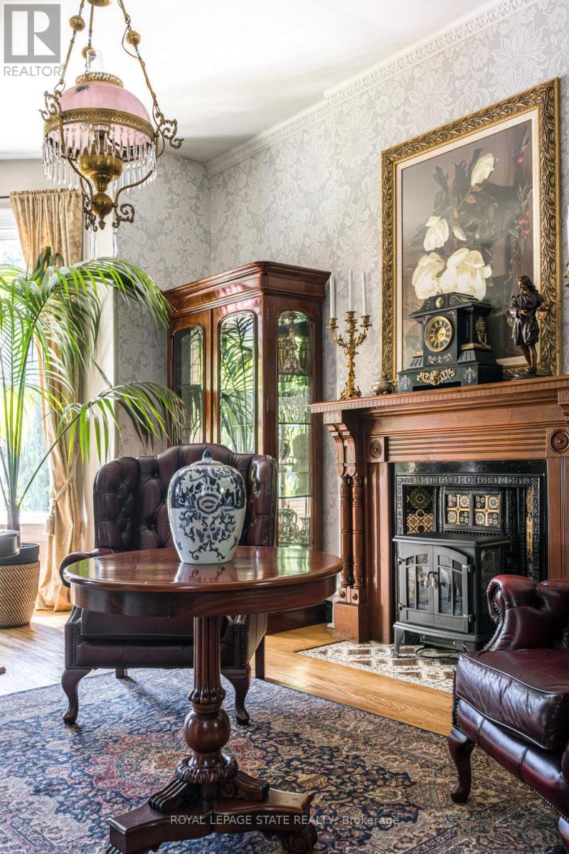 122 East Avenue S, Hamilton (Stinson), Ontario  L8N 2T7 - Photo 14 - X12880496