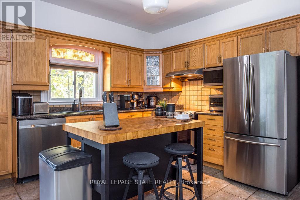 122 East Avenue S, Hamilton (Stinson), Ontario  L8N 2T7 - Photo 21 - X12880496