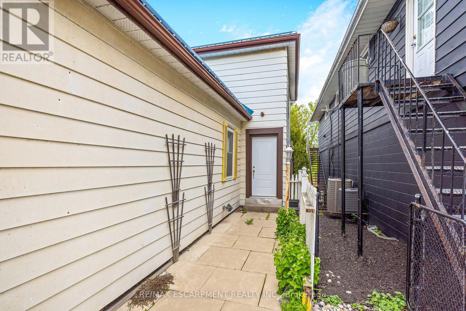 122 Main Street S, Guelph/eramosa (Rockwood), Ontario  N0B 2K0 - Photo 5 - X12880508