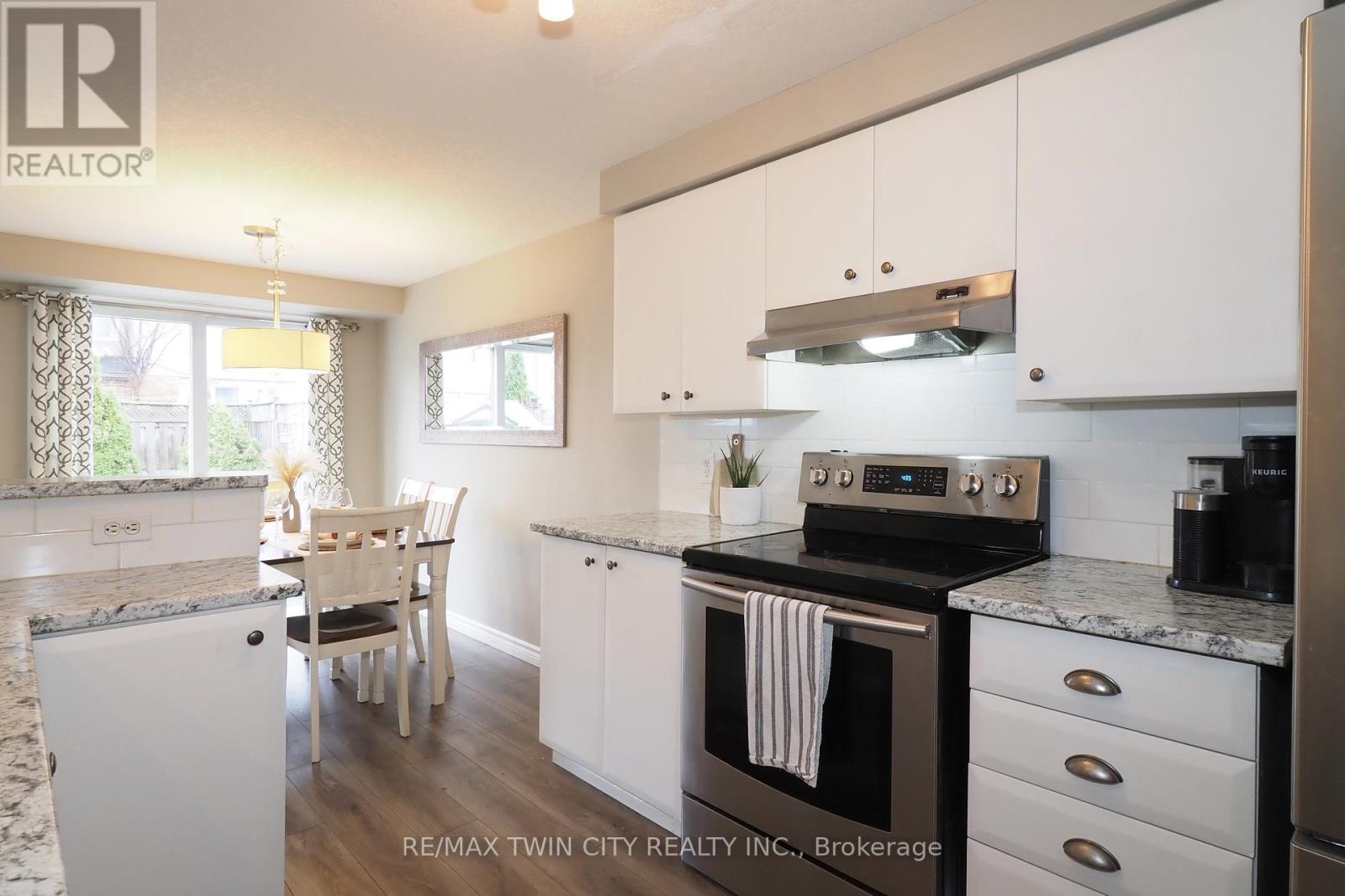 55 Bridlewreath Street, Kitchener, Ontario  N2E 3V5 - Photo 15 - X12880550