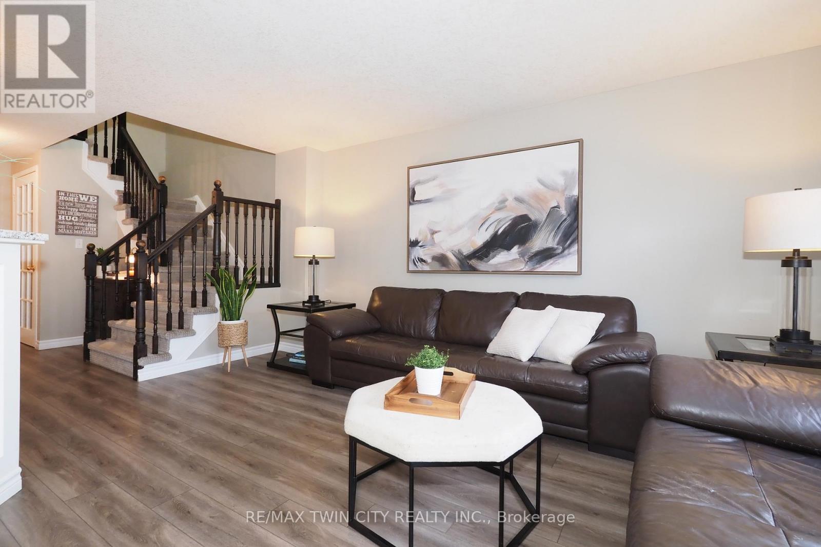 55 Bridlewreath Street, Kitchener, Ontario  N2E 3V5 - Photo 8 - X12880550