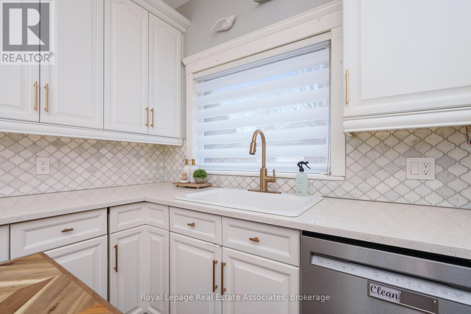 60 Trafalgar Road, Erin, Ontario  N0B 1Z0 - Photo 6 - X12880576