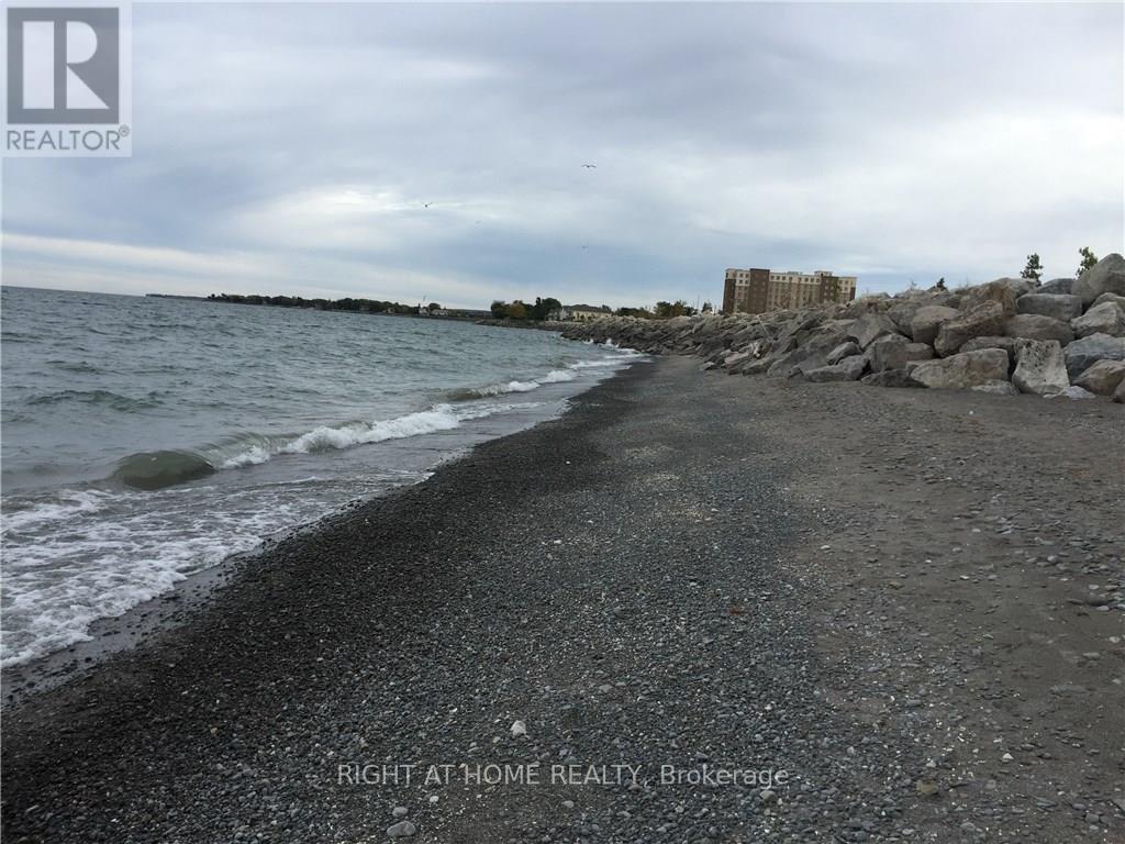 71 Southshore Crescent, Hamilton, Ontario  L8E 0J3 - Photo 44 - X12880636