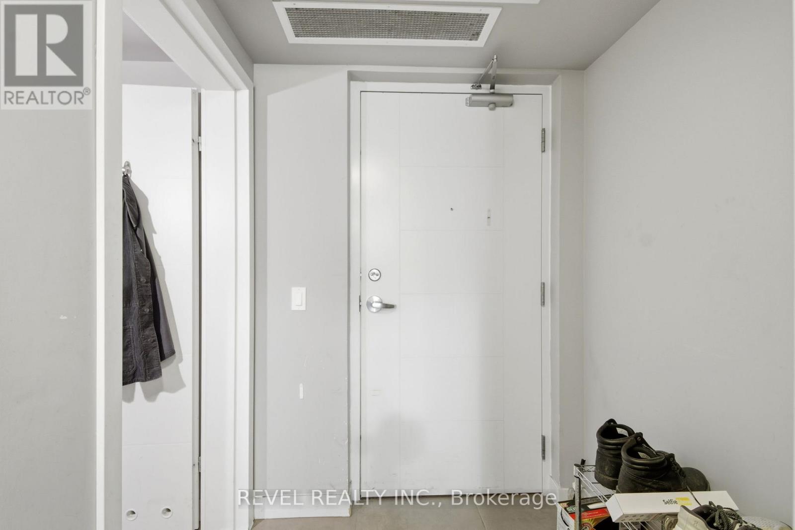 426 - 308 Lester Street, Waterloo, Ontario  N2L 0H9 - Photo 4 - X12880660