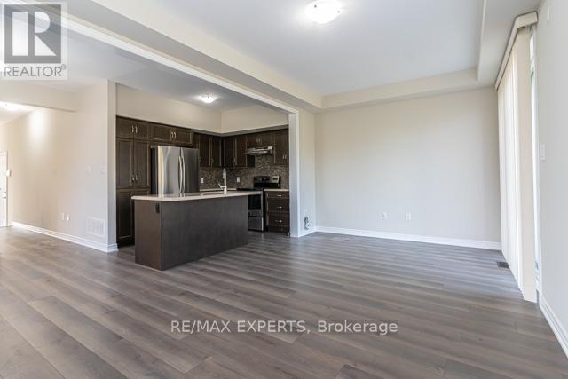 36 Pelican Lane, Hamilton, Ontario  L8K 0A4 - Photo 12 - X12880670