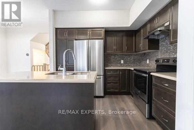 36 Pelican Lane, Hamilton, Ontario  L8K 0A4 - Photo 24 - X12880670