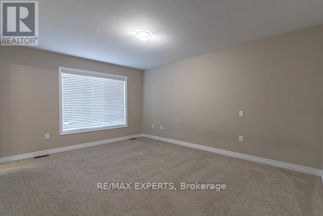 36 Pelican Lane, Hamilton, Ontario  L8K 0A4 - Photo 34 - X12880670