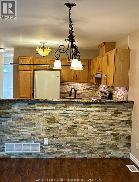 554 Rodfam Drive, Windsor, Ontario  N9G 2W1 - Photo 8 - 26005337
