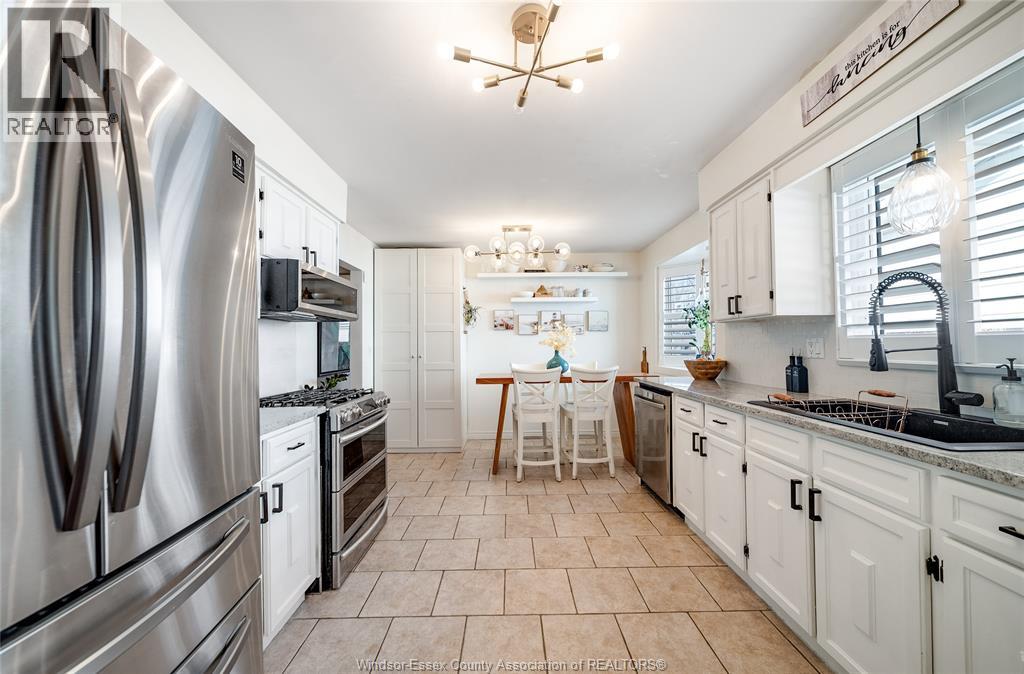 2915 Buttery Court, Windsor, Ontario  N9E 3W5 - Photo 15 - 26005274