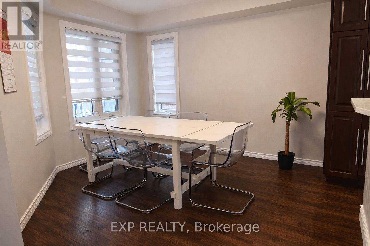 30 Aikens Crescent, Barrie, Ontario  L4N 8M6 - Photo 9 - S12877532