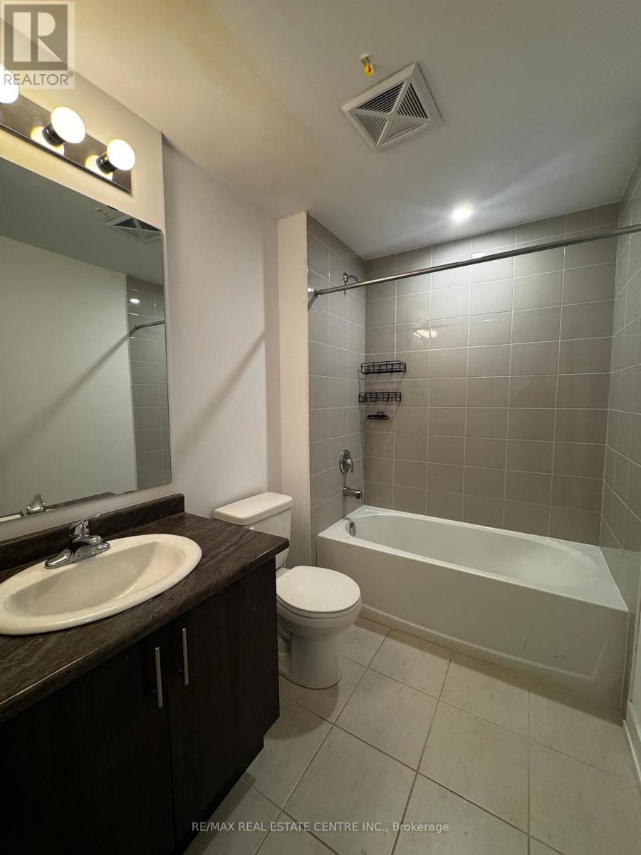 508 - 4 Spice Way, Barrie, Ontario  L9J 0M2 - Photo 16 - S12880136