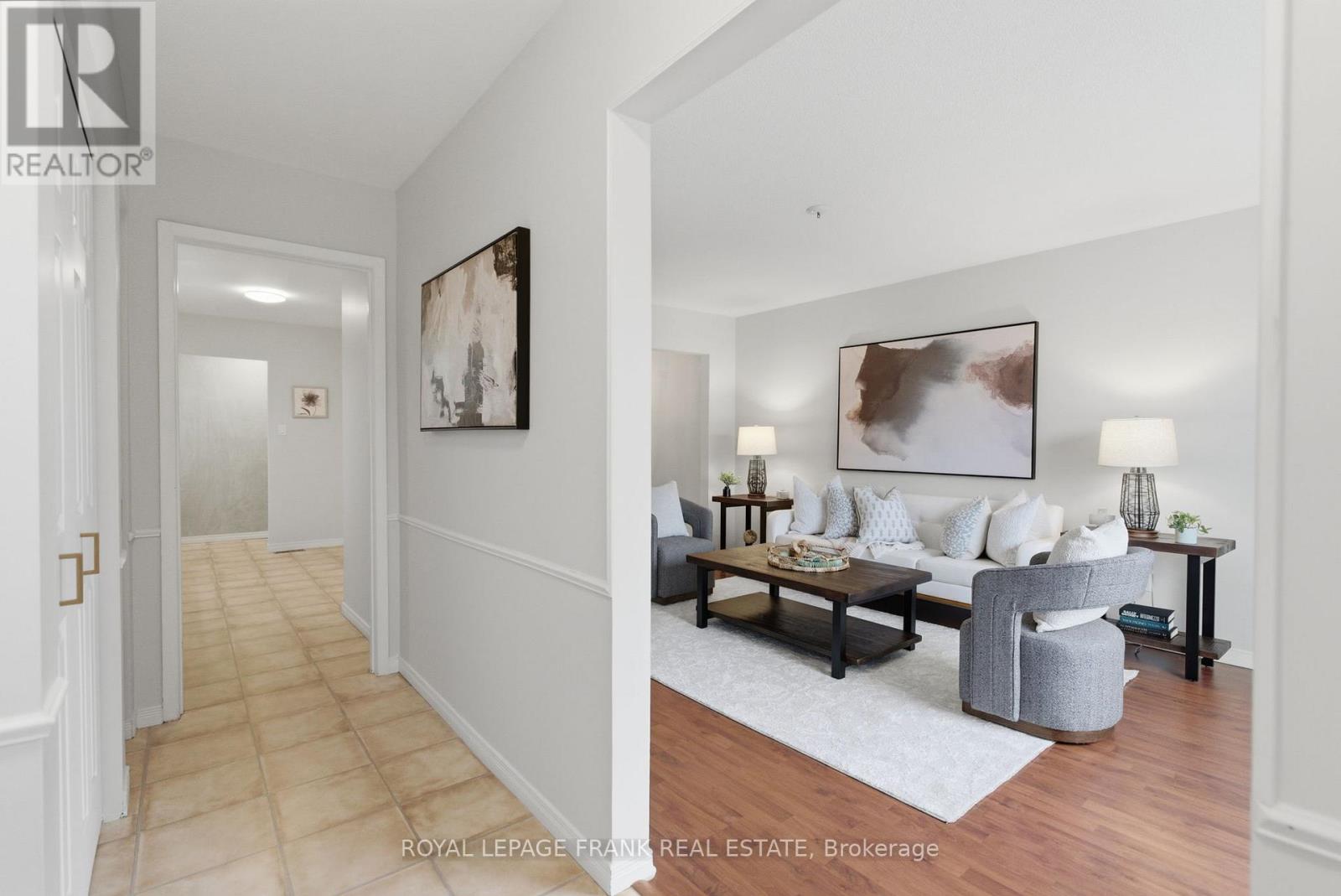 380 Surrey Drive, Oshawa, Ontario  L1G 6H1 - Photo 3 - E12880700