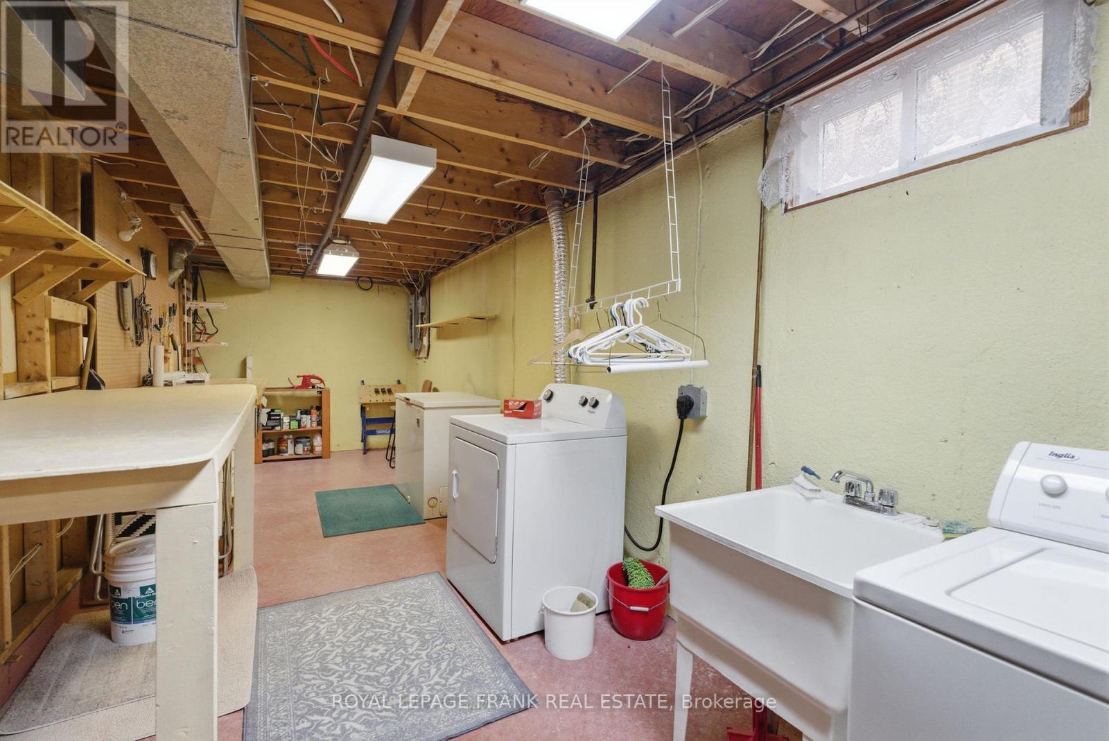 380 Surrey Drive, Oshawa, Ontario  L1G 6H1 - Photo 32 - E12880700