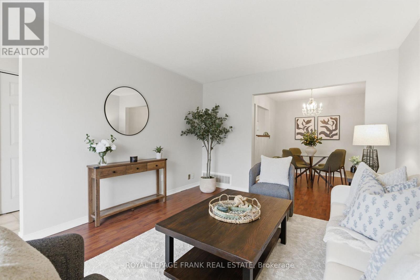 380 Surrey Drive, Oshawa, Ontario  L1G 6H1 - Photo 7 - E12880700