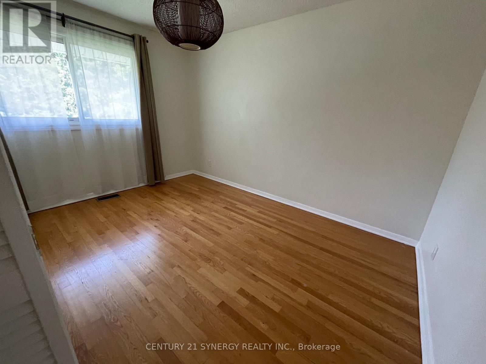 639 Glenhurst Crescent, Ottawa, Ontario  K1J 7B6 - Photo 31 - X12878974