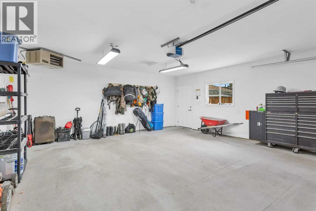 57 Erickson Drive, Red Deer, Alberta  T4R 1X8 - Photo 30 - A2263090