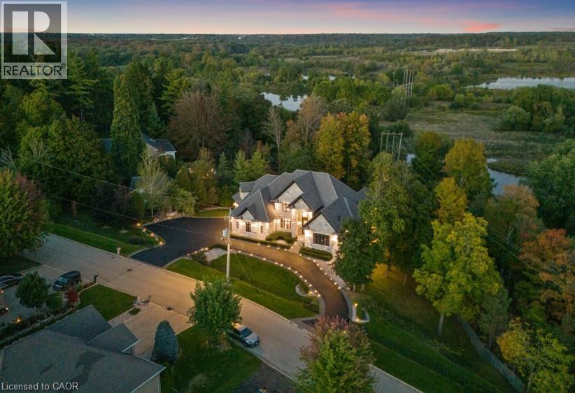 546 WOOLWICH Place, Waterloo, Ontario