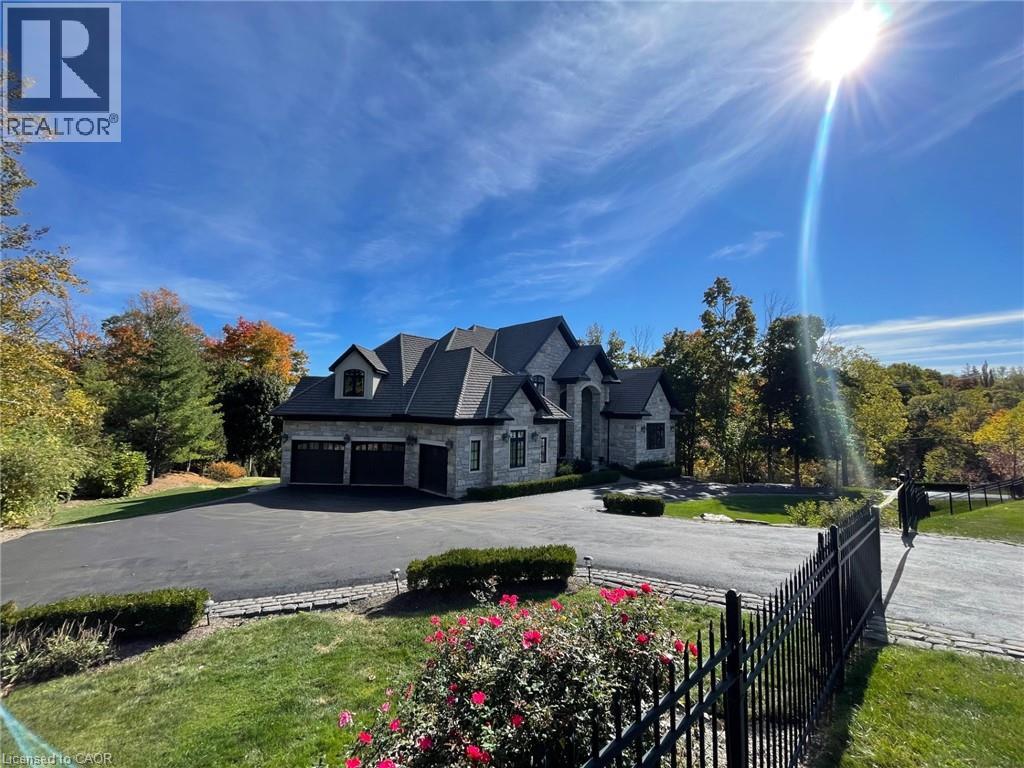 546 Woolwich Place, Waterloo, Ontario  N2J 4G8 - Photo 2 - 40777533