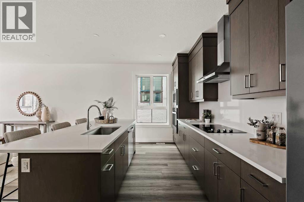 614 Sovereign Common Sw, Calgary, Alberta  T3C 3Y3 - Photo 7 - A2293086