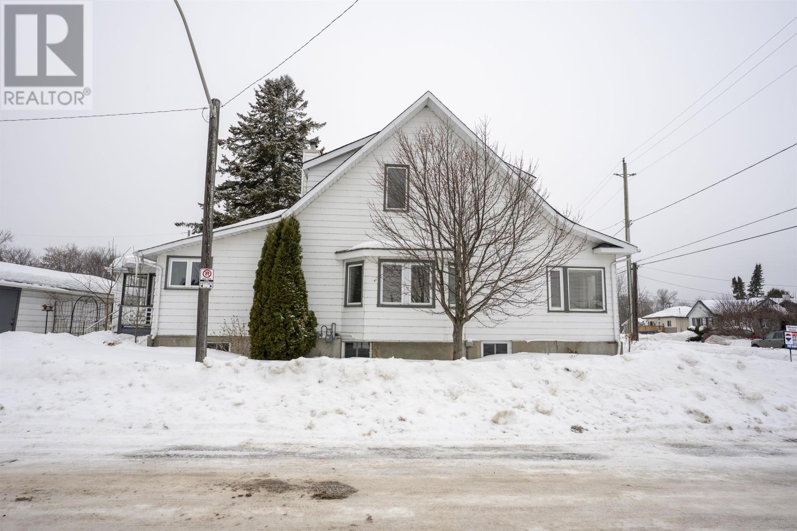 1700 Cumming St, Thunder Bay, Ontario  P7C 1P8 - Photo 34 - TB2600385