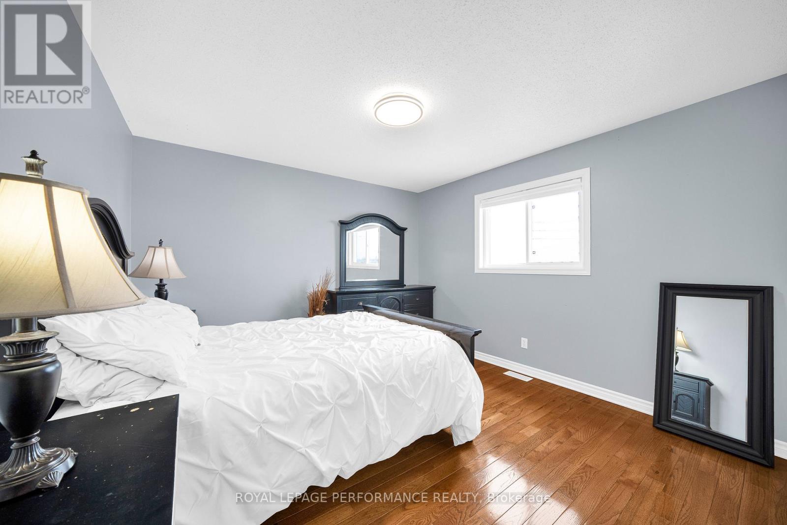 292 Rustic Hills Crescent, Ottawa, Ontario  K4A 5A5 - Photo 24 - X12880772