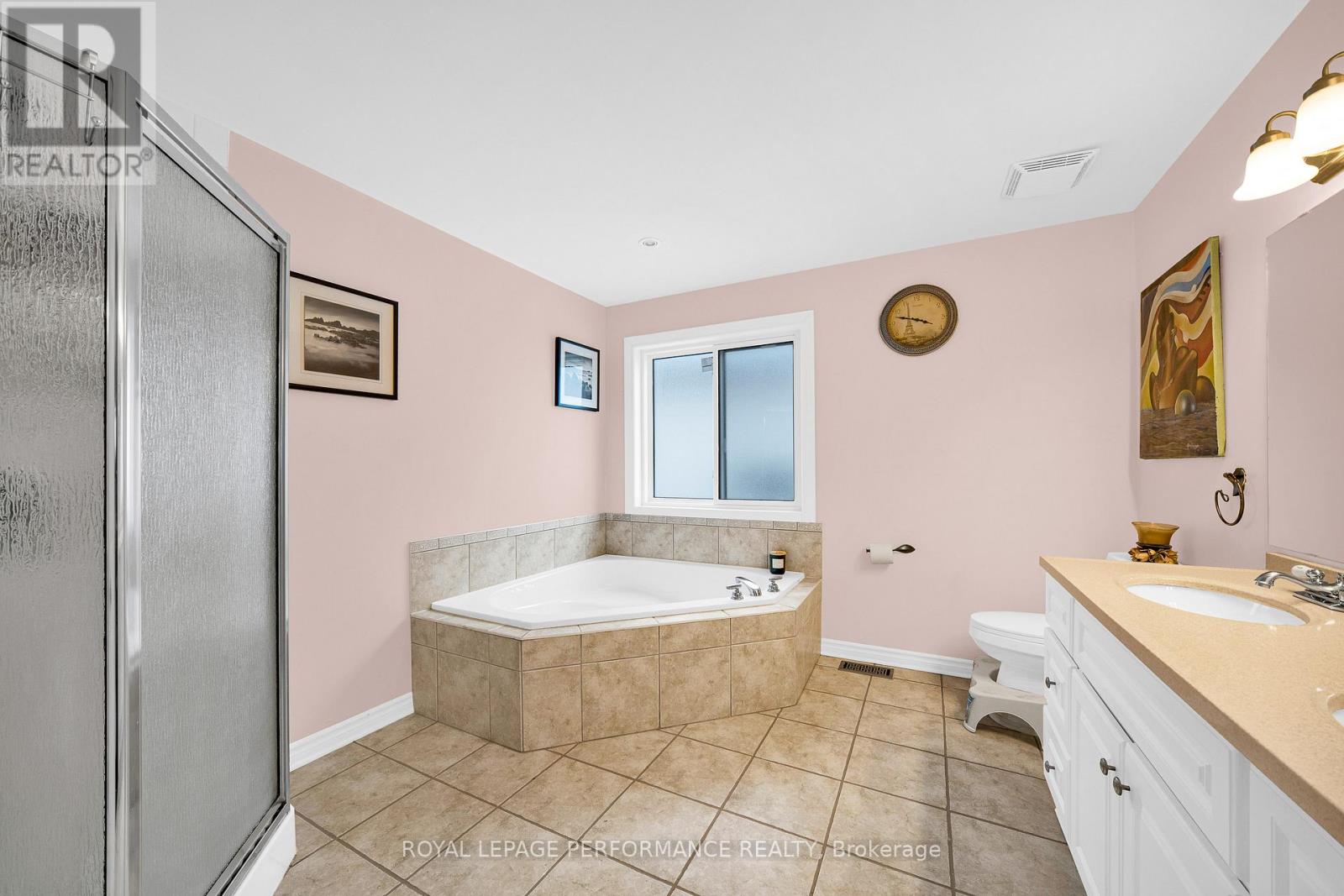 292 Rustic Hills Crescent, Ottawa, Ontario  K4A 5A5 - Photo 34 - X12880772