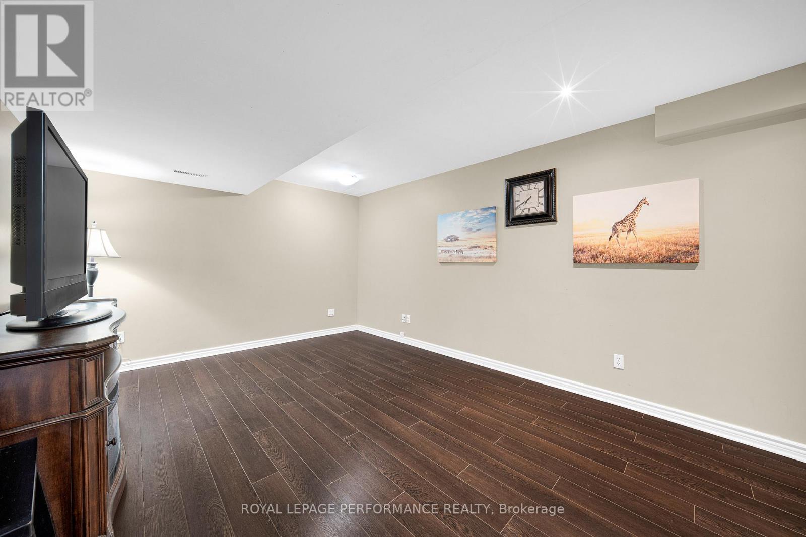 292 Rustic Hills Crescent, Ottawa, Ontario  K4A 5A5 - Photo 42 - X12880772