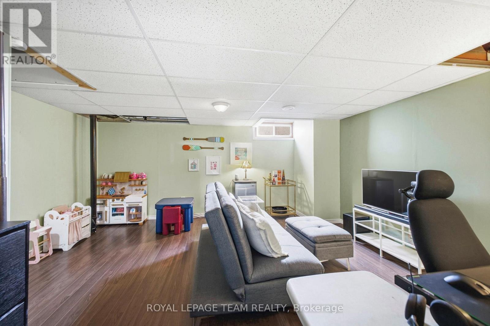 3017 Olympic Way, Ottawa, Ontario  K1T 1Y3 - Photo 31 - X12880778