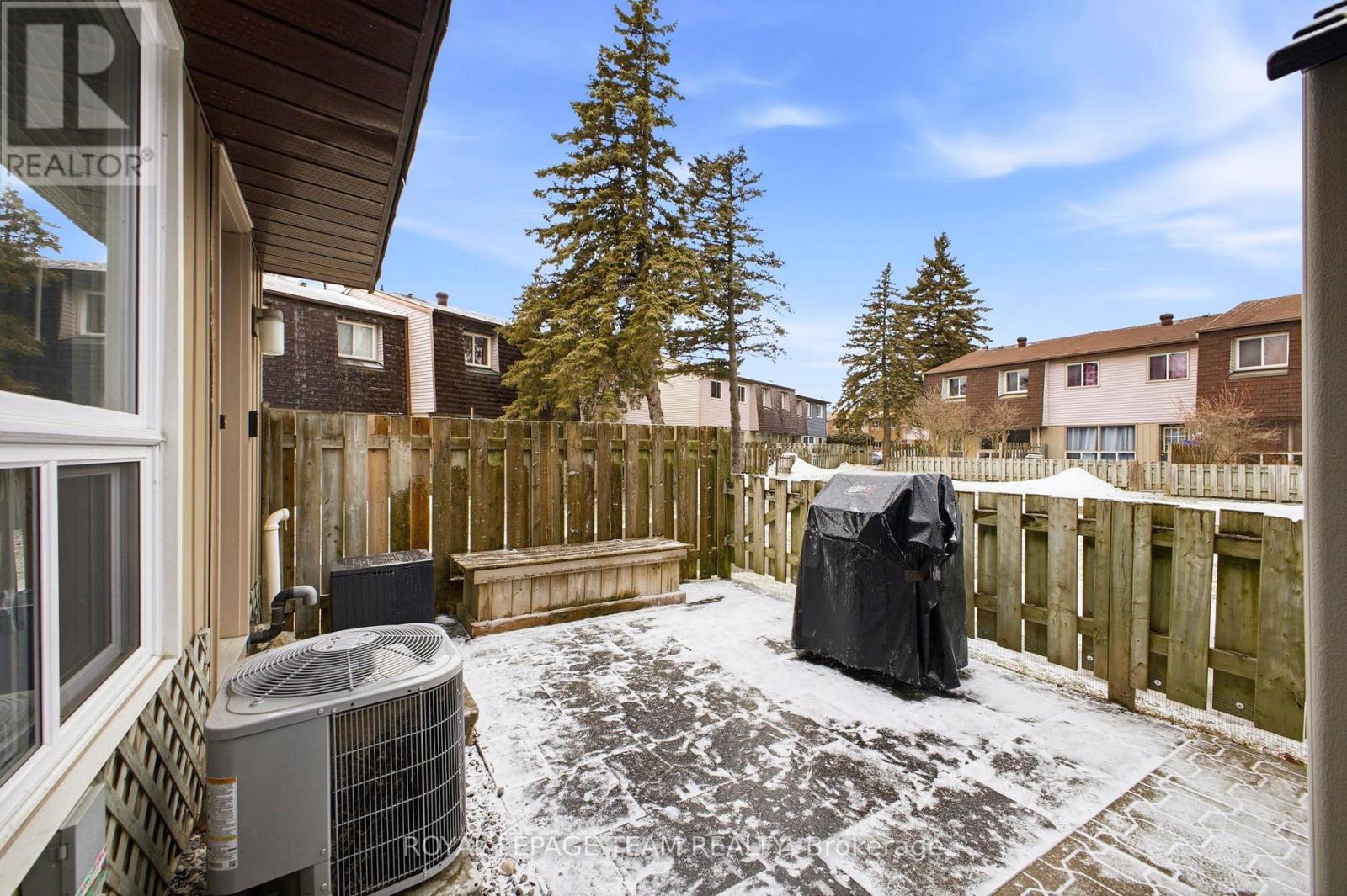 3017 Olympic Way, Ottawa, Ontario  K1T 1Y3 - Photo 35 - X12880778