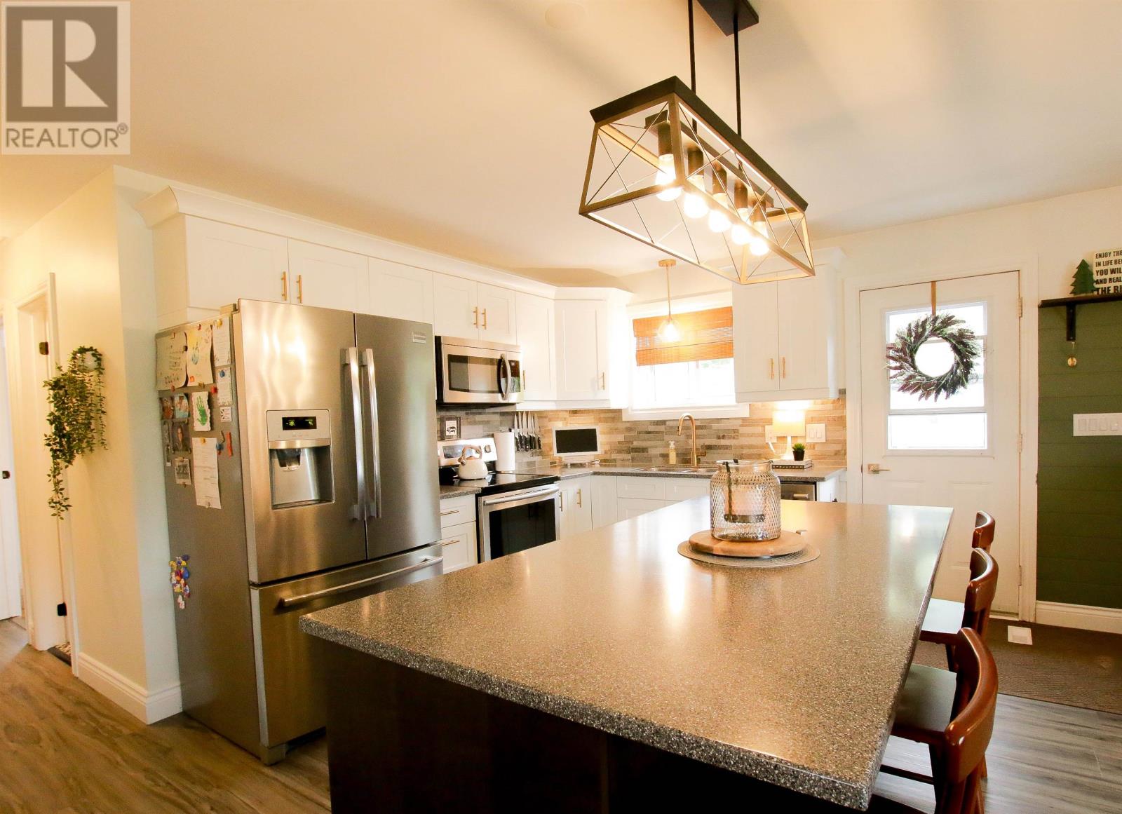 1 Wildwood Trail, Marathon, Ontario  P0T 2E0 - Photo 4 - TB2600432