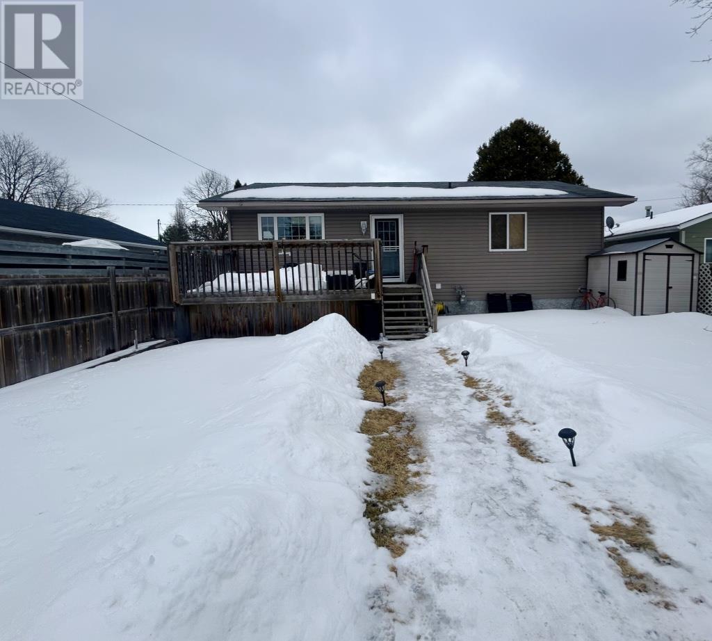909 Christie Avenue North, Fort Frances, Ontario  P9A 2G4 - Photo 2 - TB2600433